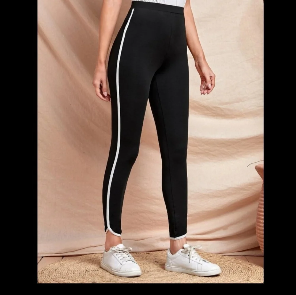 NEW High Rise Striped Leggins💞 - Picture 5 of 13